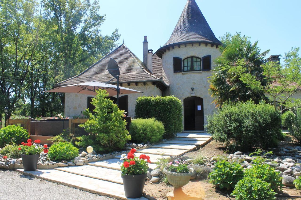Chambres D'Hotes Le Bois Trinquille Saint-Viance Exterior foto