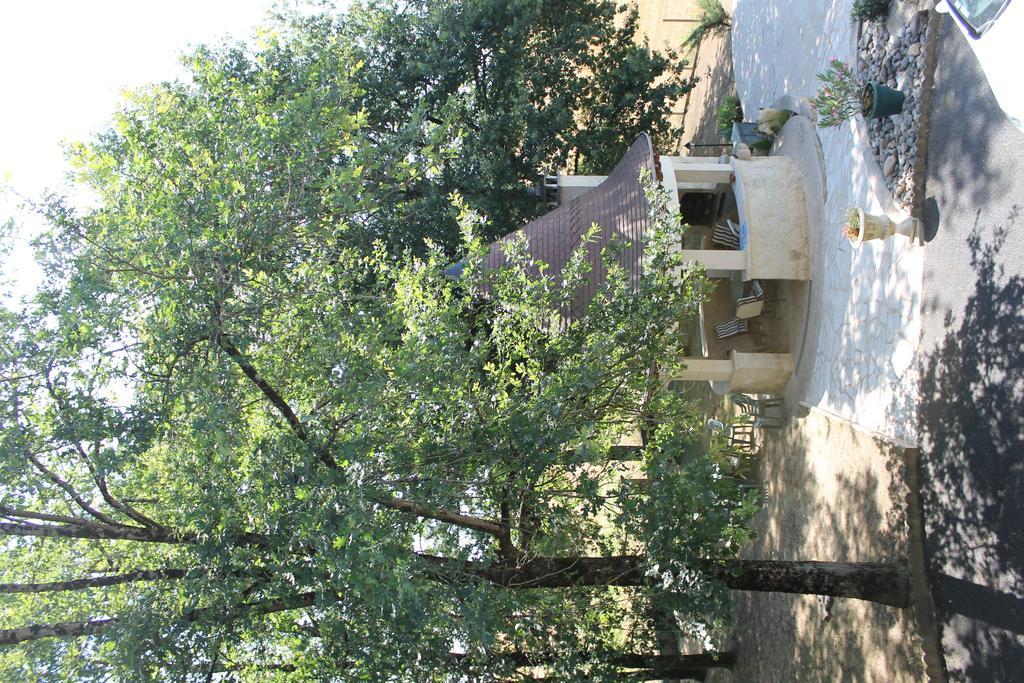 Chambres D'Hotes Le Bois Trinquille Saint-Viance Exterior foto