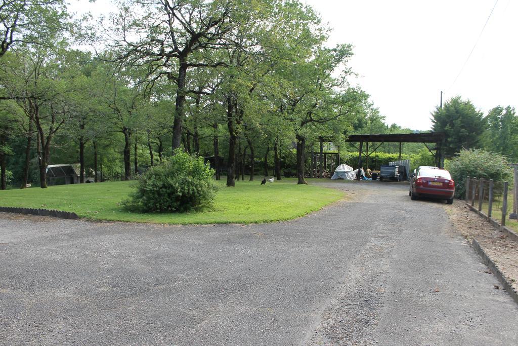 Chambres D'Hotes Le Bois Trinquille Saint-Viance Exterior foto